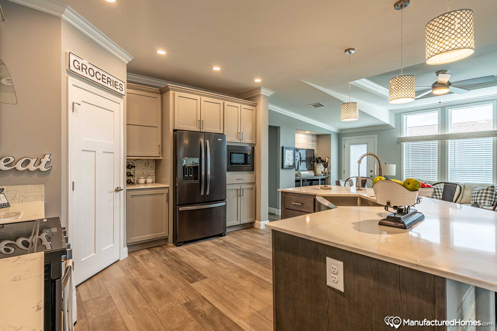 Lifestyle / Pompano IV 40482B by Regional Homes of Bonifay